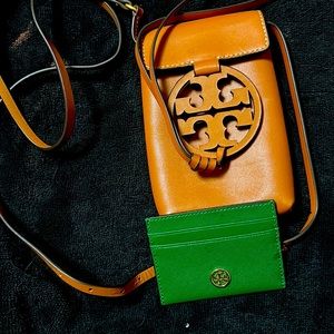 TORY BURCH CLUTCH & WALLET